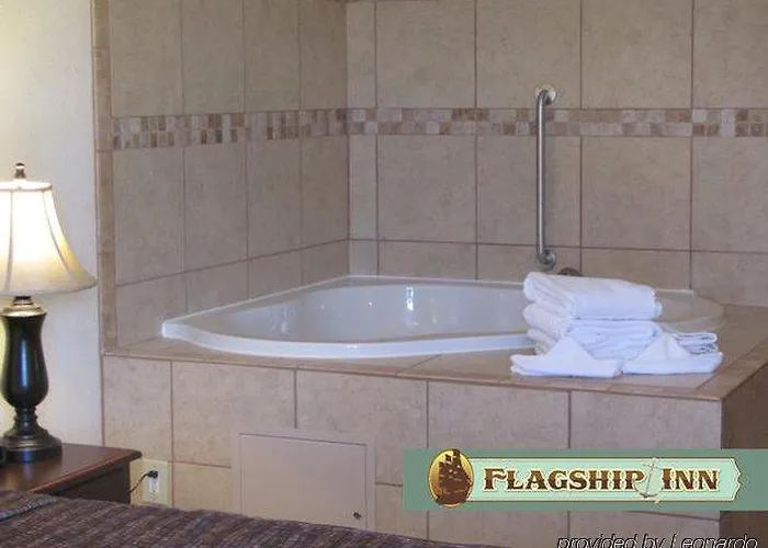 Flagship Inn Lake Brownwood