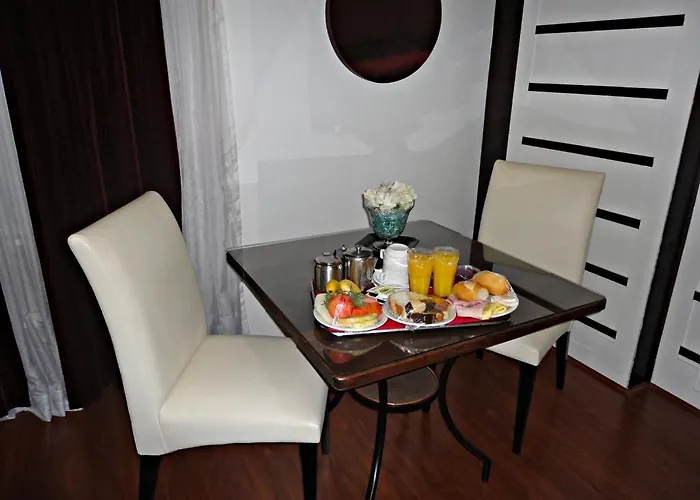 Pekin Palace Hotel Araçatuba