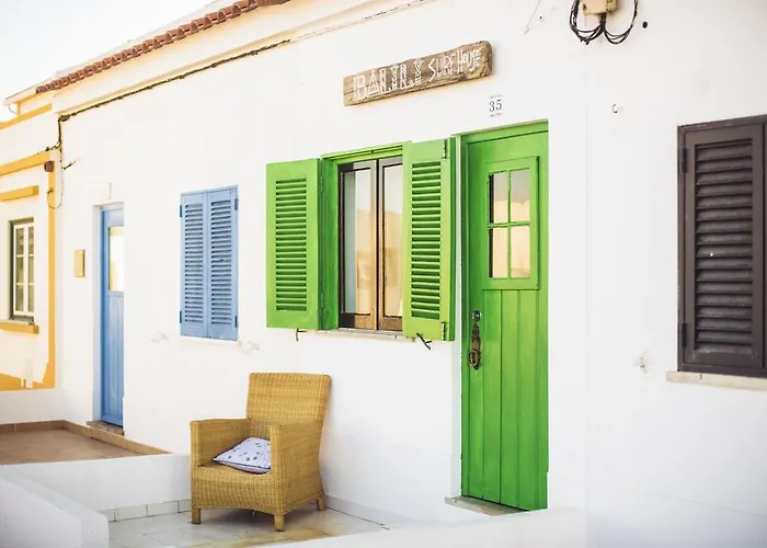 Balili Surf House Hotel Baleal