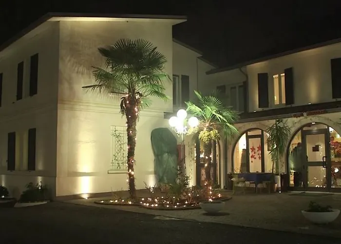 Hotel Ristorante La Grotta
