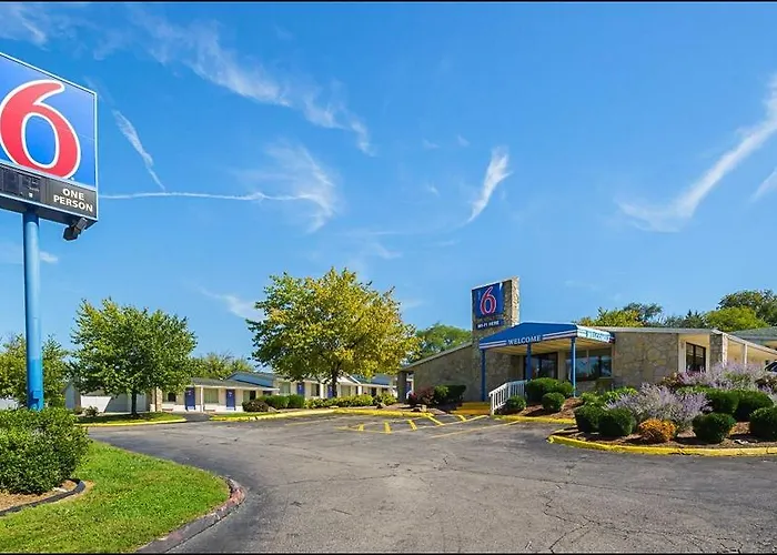 Motel 6 Bloomington Indiana University