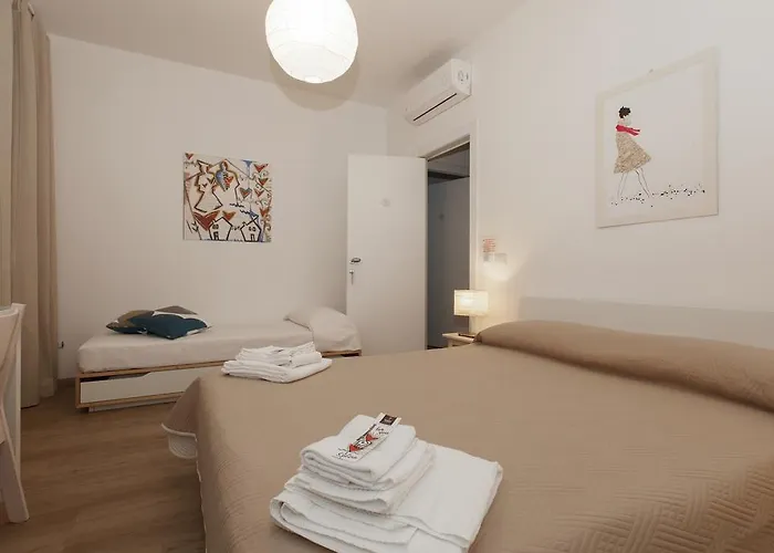 Via Colombo Holiday Rooms La Spezia