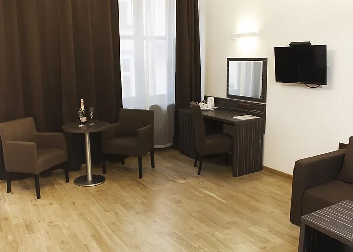 Pergamin Apartments