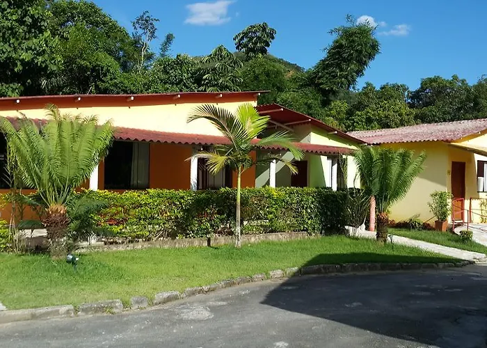 Pousada Suarez Penedo 