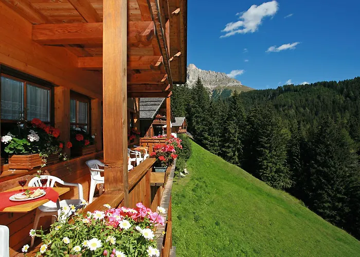 Gasthof Meierei Carezza al Lago