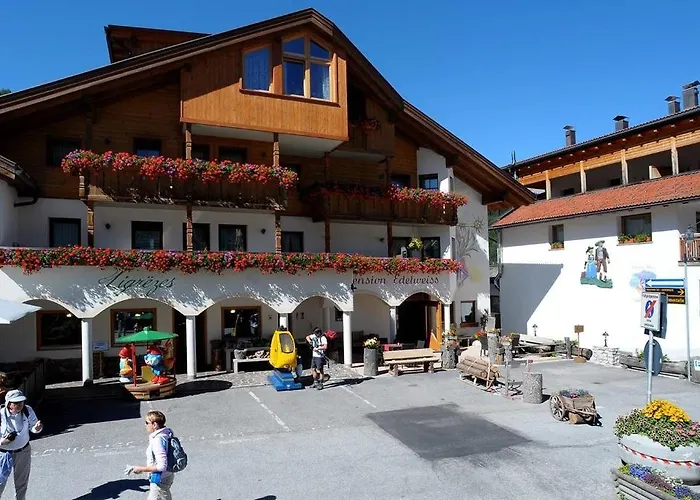 Pensione Edelweiss San Cassiano 
