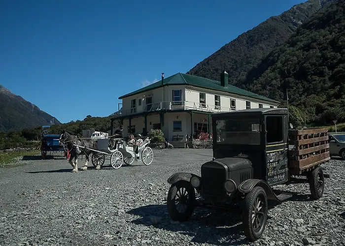 Otira Stagecoach Hotel