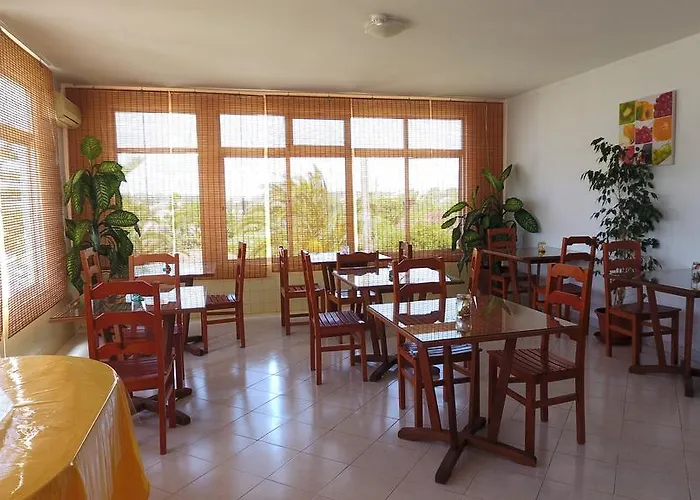 Villa Belinha - Guest House Quarteira