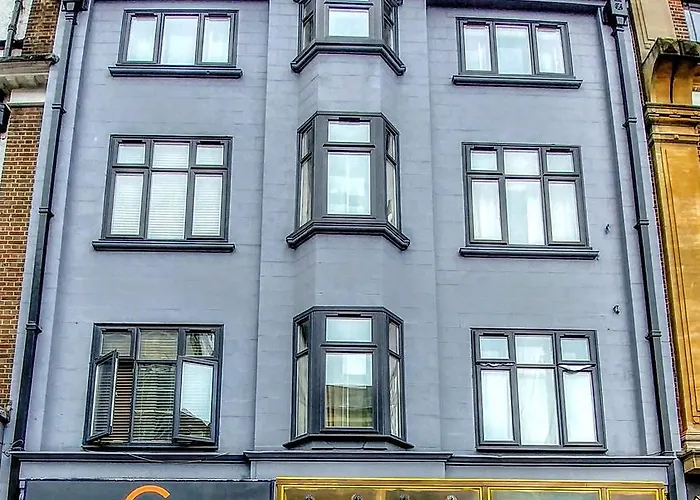 George Oxford Hotel