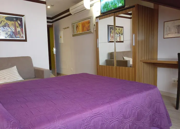 Hotel Apartamentos Don Juan I Alcalá de Henares