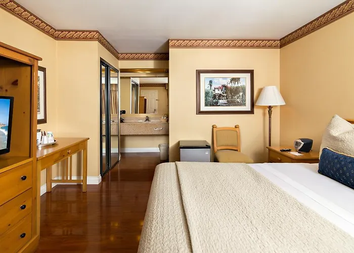 Laguna Beach Inn