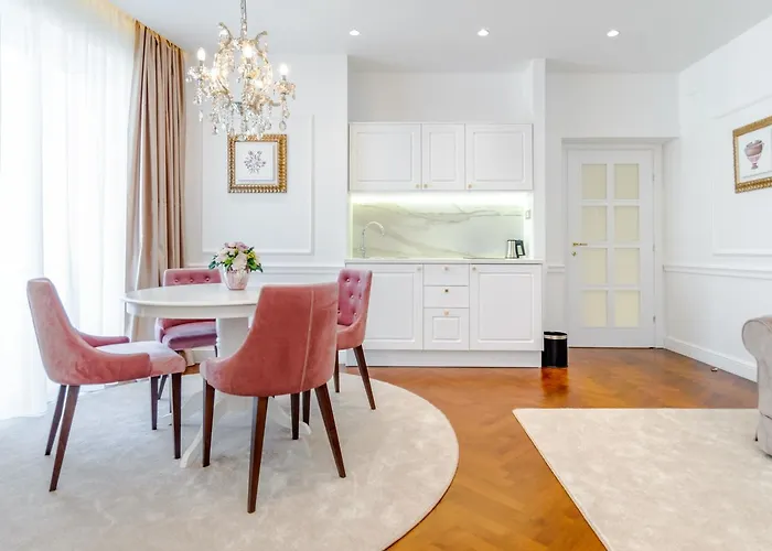 Ann Luxury Rooms