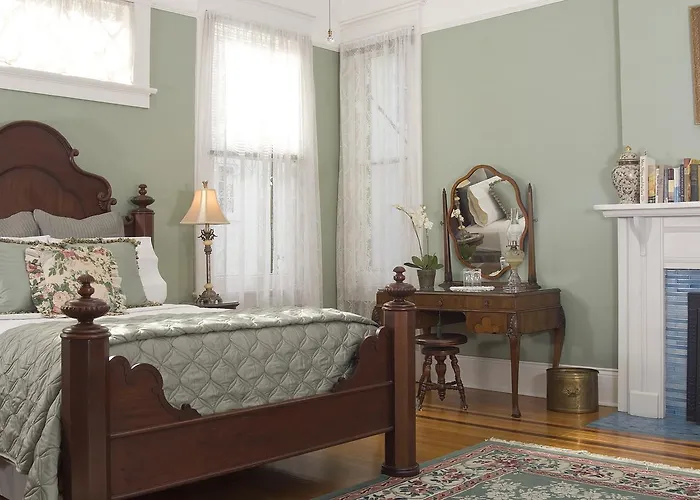 Southern Comfort Bed And Breakfast