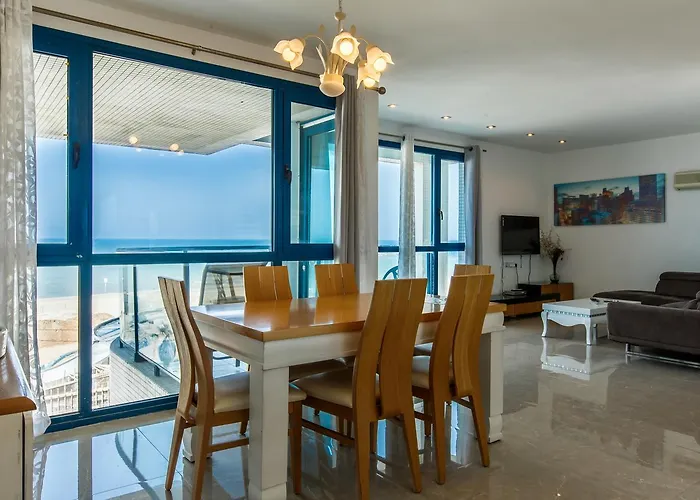 Ocean Front Apartments First Line To The Beach Tel Aviv-Jaffa