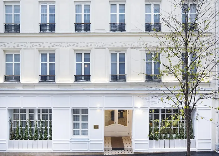 Hotel Celeste Batignolles Montmartre Paris