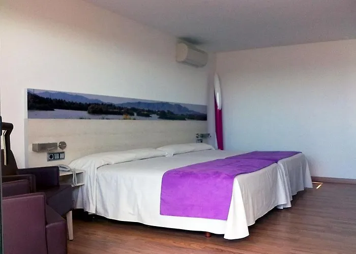 Hotel Canet Castelló d'Empúries