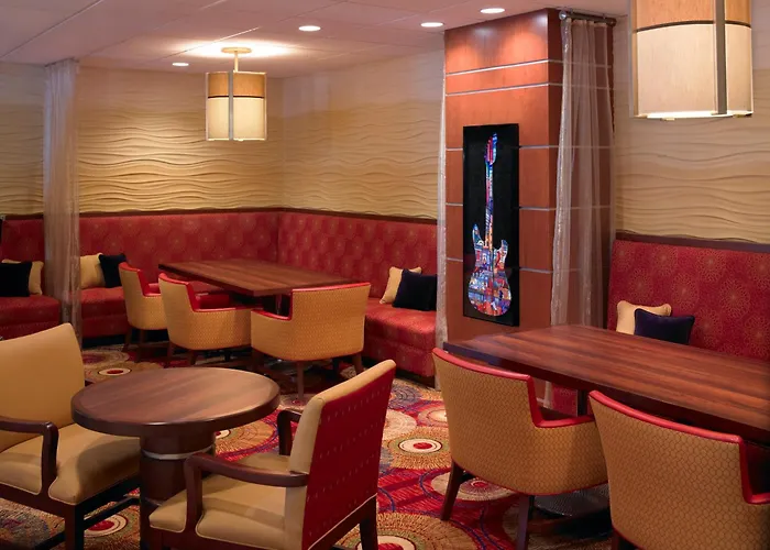 Wyndham Cleveland Airport Hotel