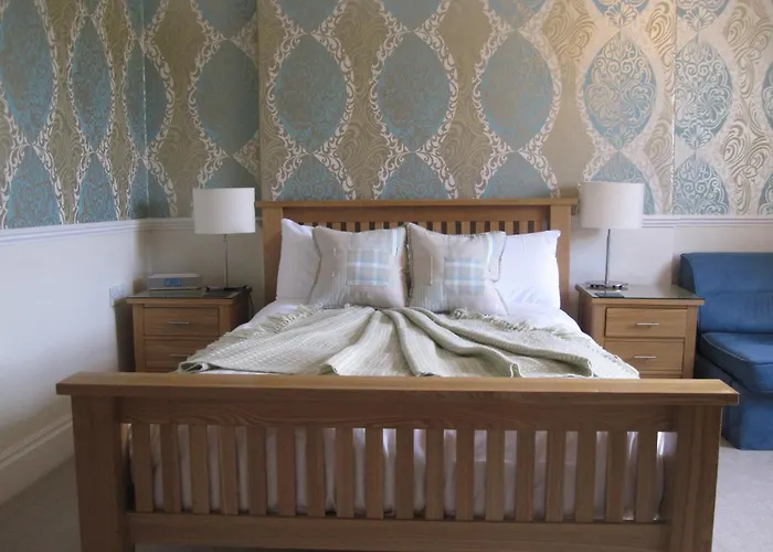 Barnstaple City Center Hotels