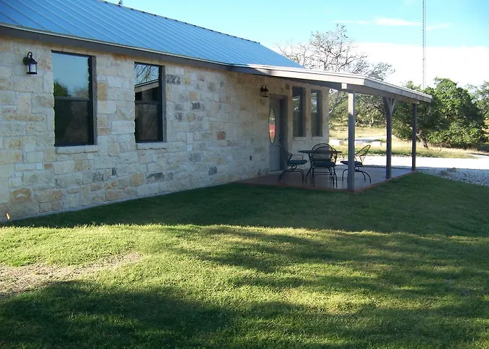 Breezy Hills Cottages - Morning Sun Cottage Fredericksburg