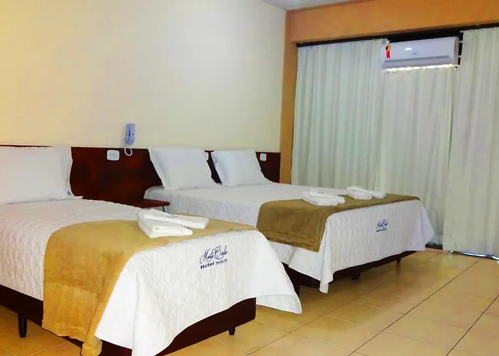 Hotel Monte Carlo Uberaba - Próximo ao Hospital UFTM , Hospital Dr Hélio Angotti e Hospital Regional Uberaba