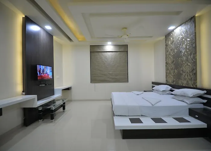Hotel Radhe Krishna