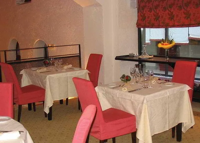 Hotel La Cour Du Roy Saint-Louis 