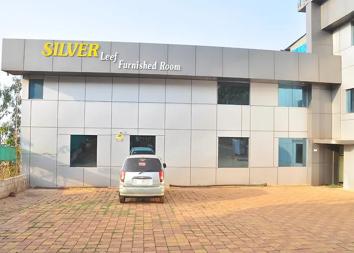 Hotel O Silver Leaf