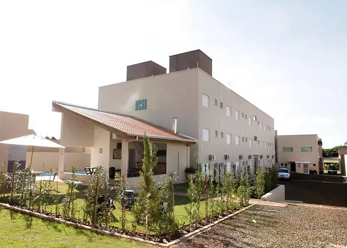Siena Hotel Pederneiras