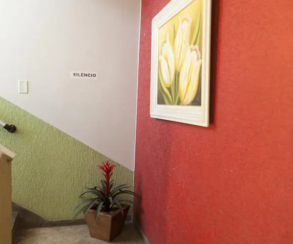 Hotel Oasis Contagem