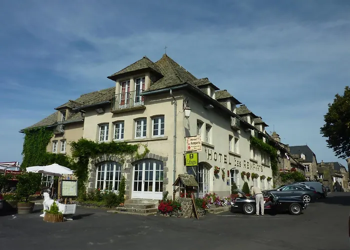 Hôtels à Salers