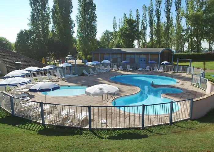 VVF Villages   Bourgogne   SEMUR EN AUXOIS