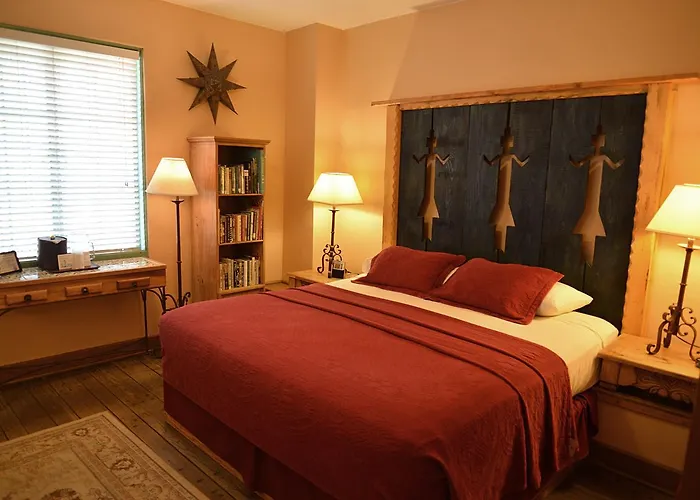 Winslow Hotels