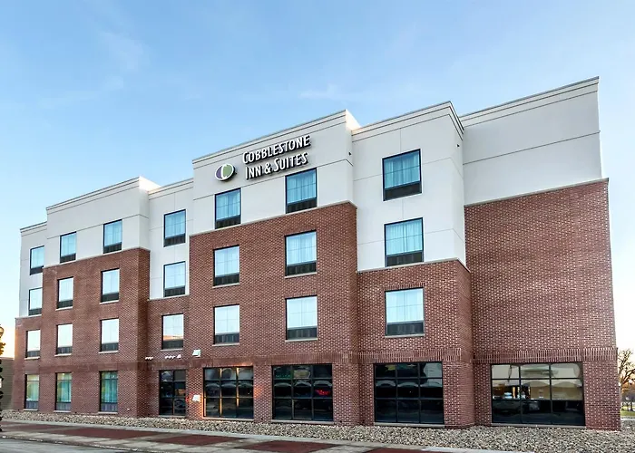 Waverly Hotels