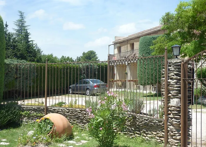 Hotel Font De Lauro Saumane-de-Vaucluse