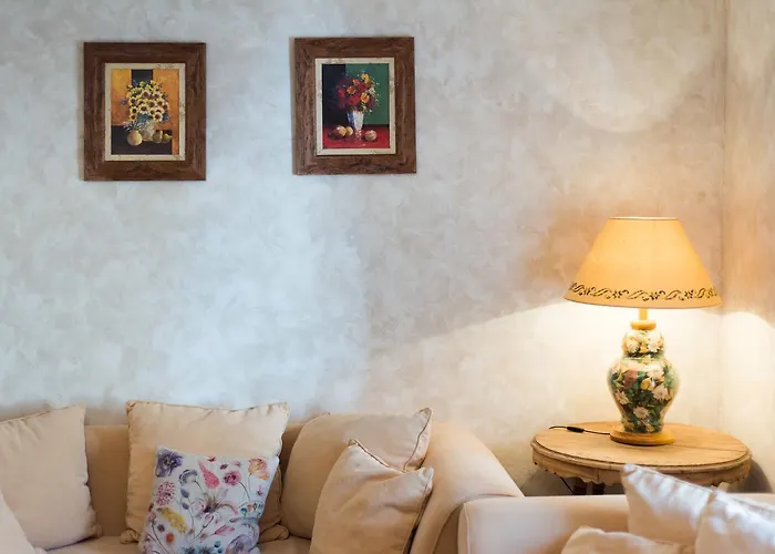 Hotel La Casa de la Vieja Belmonte 