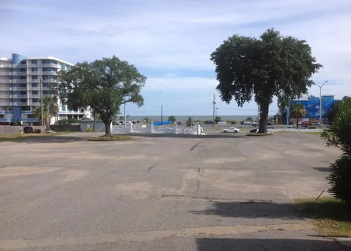 Flamingo Beach Inn Biloxi