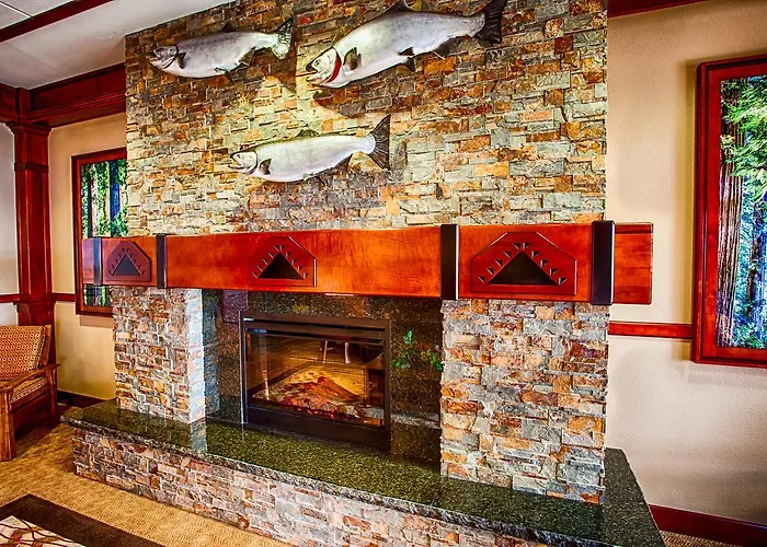 Luxury Hotels in Gold Beach