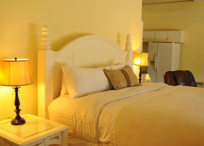 Acorn Hill Lodge And Spa