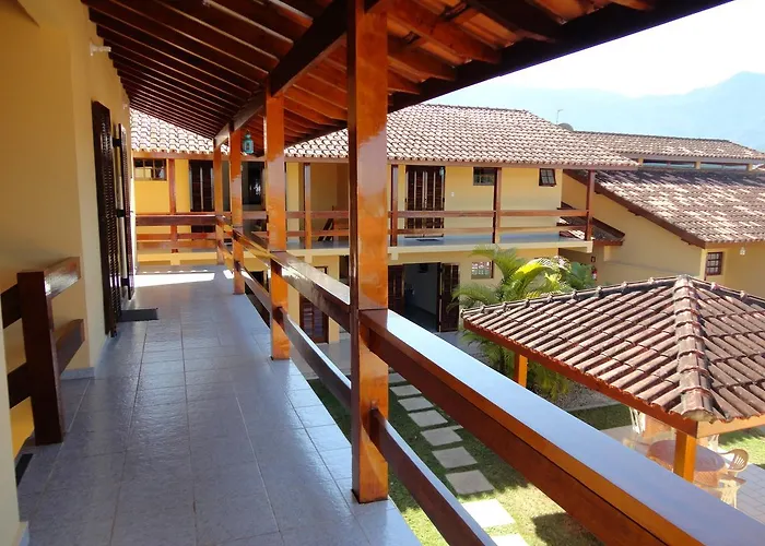 Chales Flamboyant Caraguatatuba