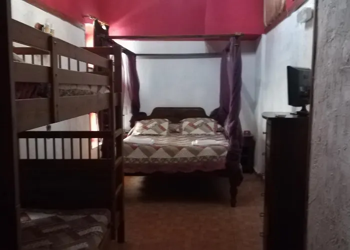 Hostal Restaurante La Diligencia Cunit