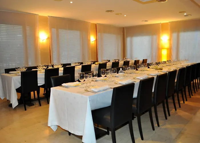 Hoteles en La Pobla de Segur