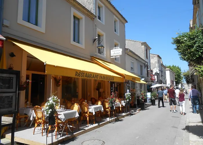 Hôtel-Restaurant Chez Carrière Aigues-Mortes