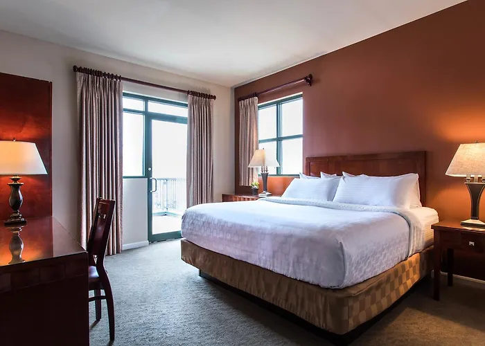 Inn At Cherry Creek
