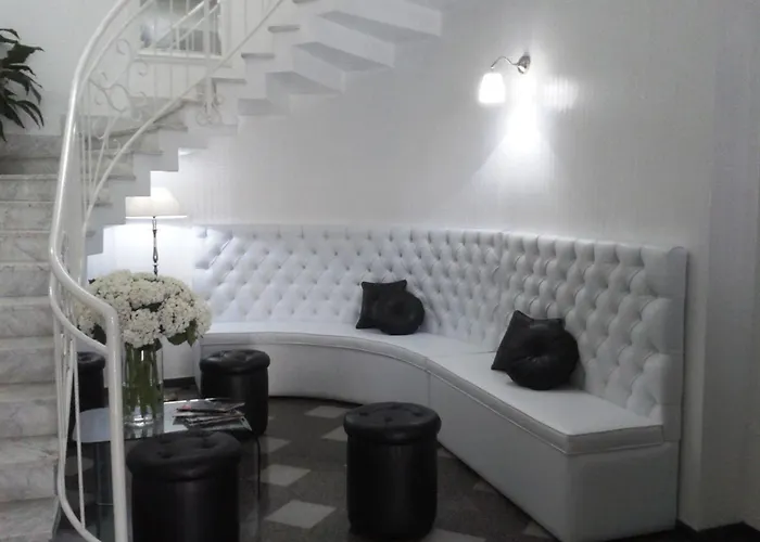 Hotel Santa Chiara