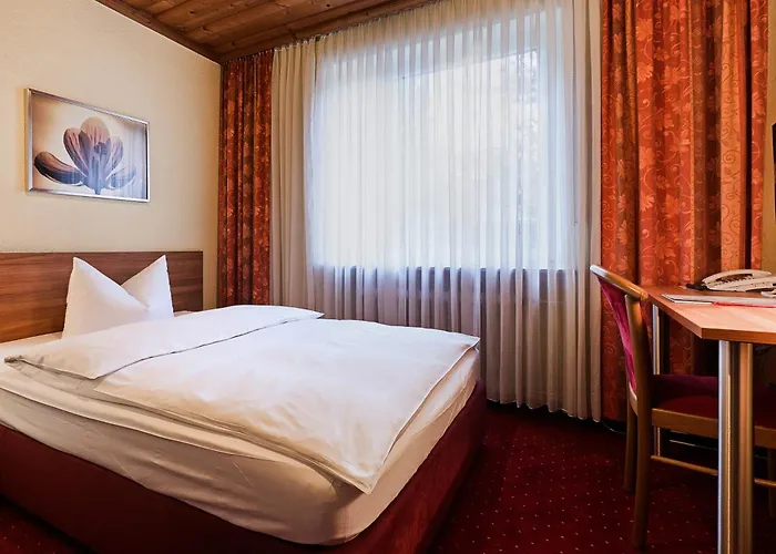 Nürnberger Trichter Family-Business Hotel Garni