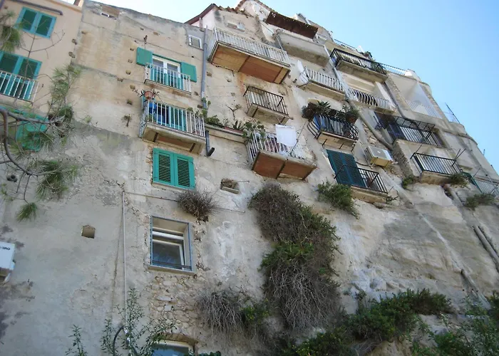 Hotels in Parghelia