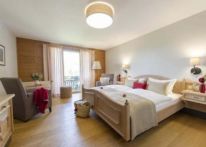 Hotel St. Leonhard Garni Bad Birnbach
