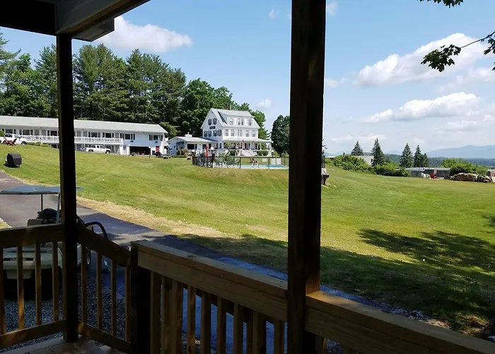 Weirs Beach Hotels
