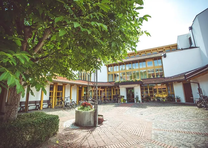 Hotel und Appartementhof Waldeck Bad Füssing