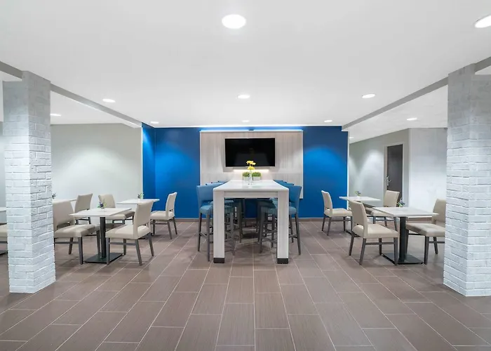 Microtel Inn & Suites By Wyndham Nashville